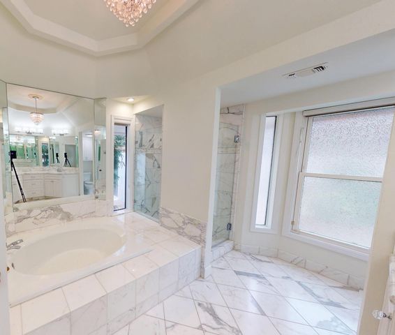 2903 W Cromwell Avenue, Fresno, CA 93711