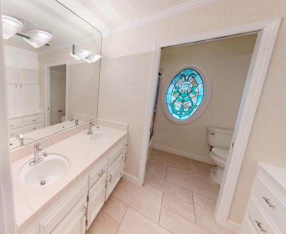 2903 W Cromwell Avenue, Fresno, CA 93711