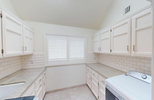 2903 W Cromwell Avenue, Fresno, CA 93711