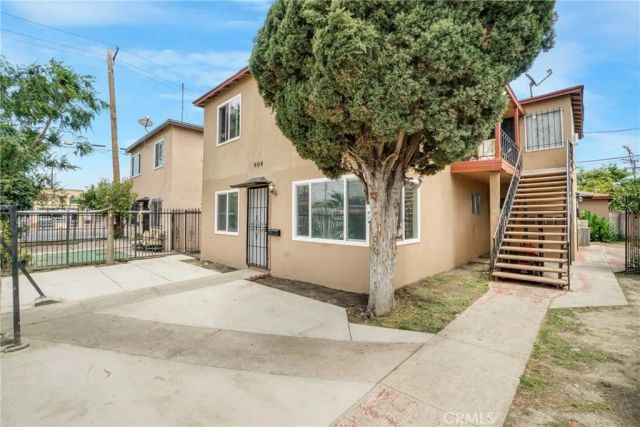 904 S Bullis Road, Compton, CA 90221