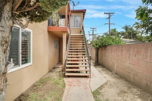 904 S Bullis Road, Compton, CA 90221
