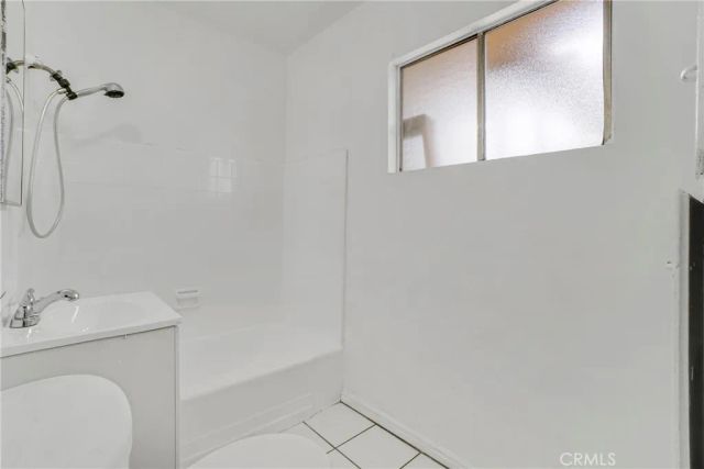 904 S Bullis Road, Compton, CA 90221