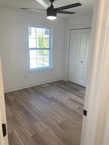 935 Saddle Ridge Drive, Joliet, IL 60432