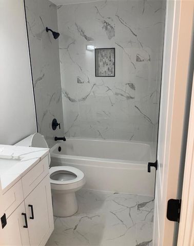 935 Saddle Ridge Drive, Joliet, IL 60432