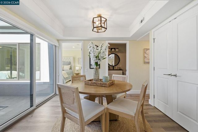 1940 Golden Rain 5, Walnut Creek, CA 94595