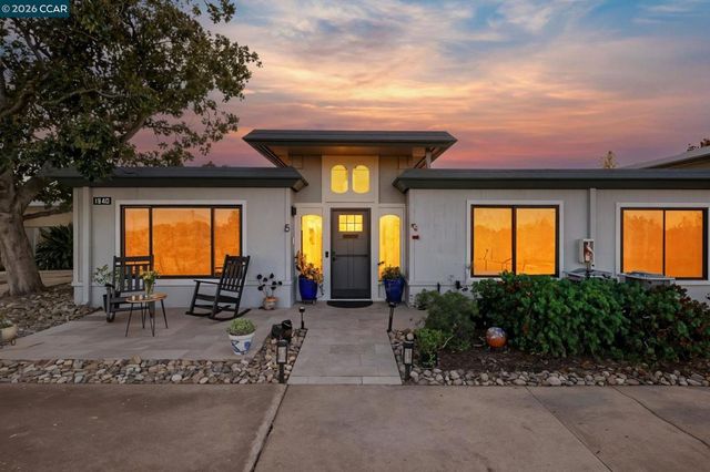 1940 Golden Rain 5, Walnut Creek, CA 94595