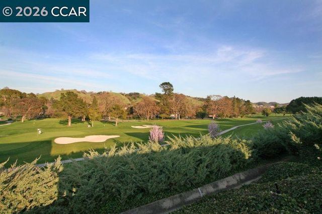 1940 Golden Rain 5, Walnut Creek, CA 94595