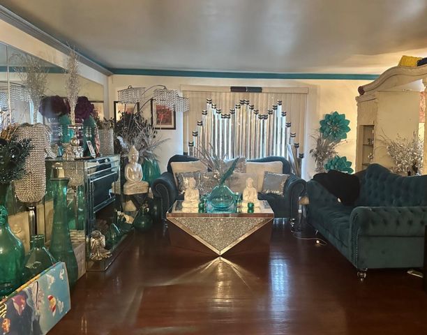 2124 Chase Street, Gary, IN 46404