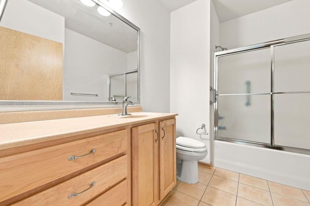 7100 Metro Boulevard 213, Edina, MN 55439
