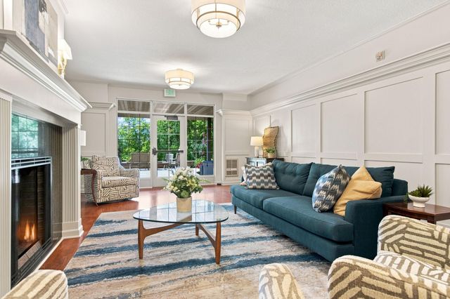 7100 Metro Boulevard 213, Edina, MN 55439