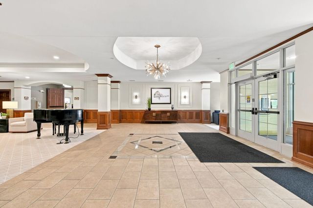 7100 Metro Boulevard 213, Edina, MN 55439