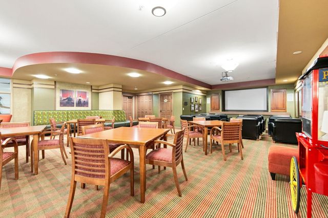 7100 Metro Boulevard 213, Edina, MN 55439