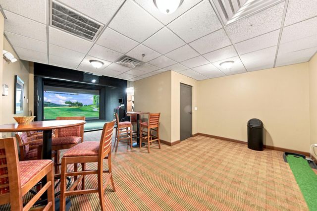 7100 Metro Boulevard 213, Edina, MN 55439
