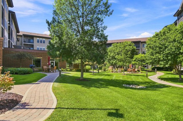 7100 Metro Boulevard 213, Edina, MN 55439