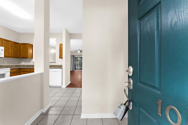 105 Chinquapin Drive, Summerville, SC 29485