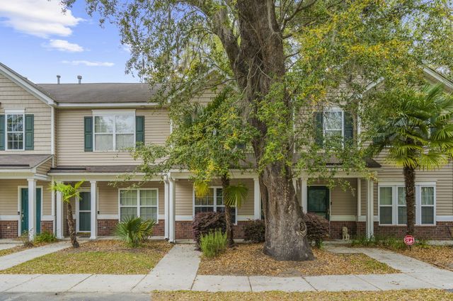 105 Chinquapin Drive, Summerville, SC 29485