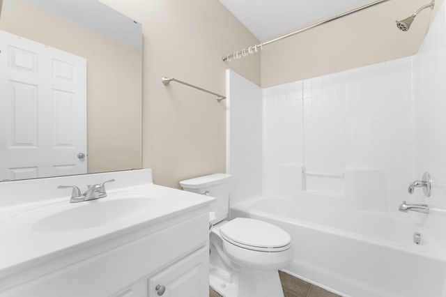 105 Chinquapin Drive, Summerville, SC 29485
