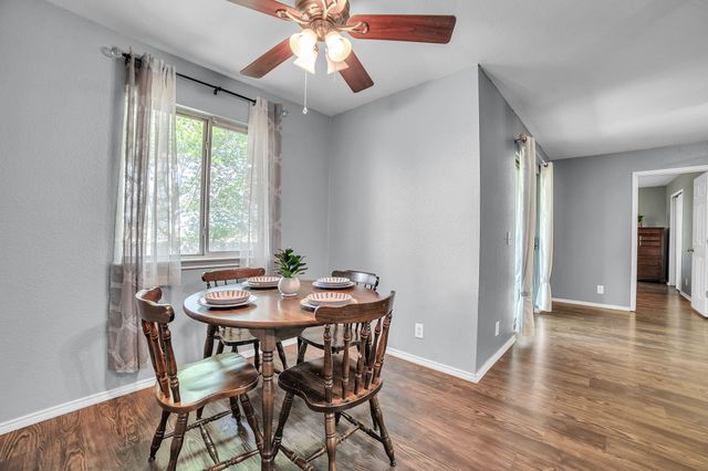 3005 Tyler LN, Taylor, TX 76574