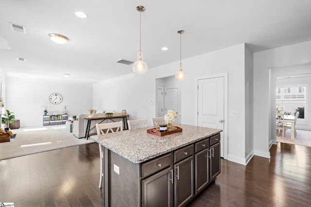 286 Braselton Street, Greer, SC 29651