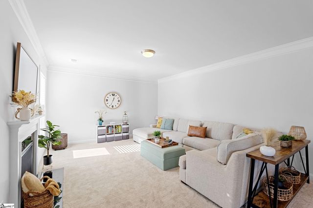 286 Braselton Street, Greer, SC 29651