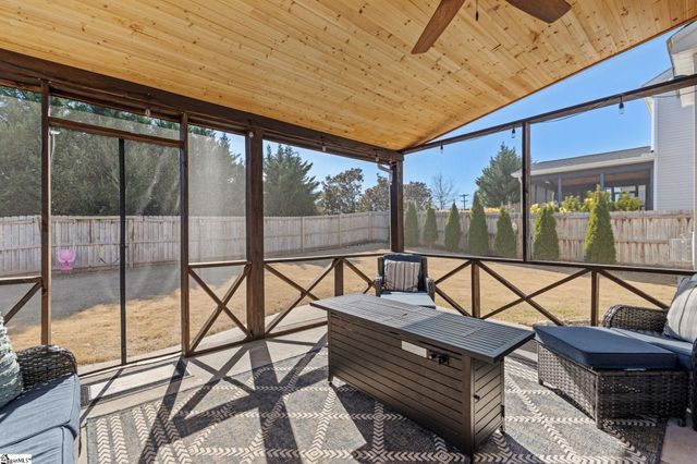 286 Braselton Street, Greer, SC 29651