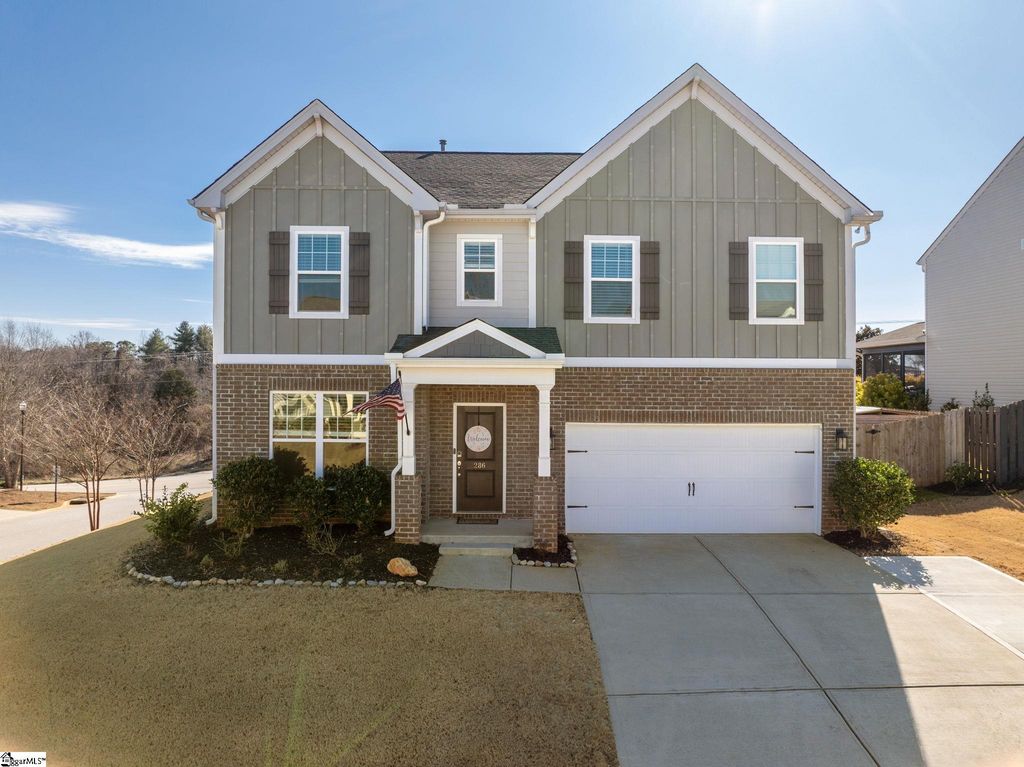 286 Braselton Street, Greer, SC 29651