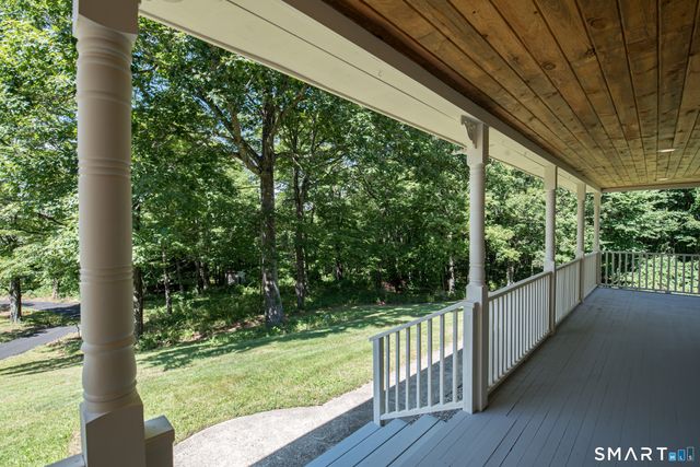 100-R Foot Hills Road, Durham, CT 06422