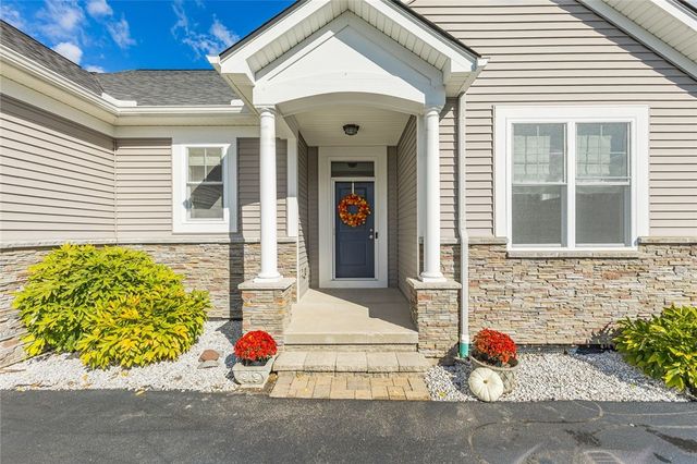 12 Colten Court, Penfield, NY 14580
