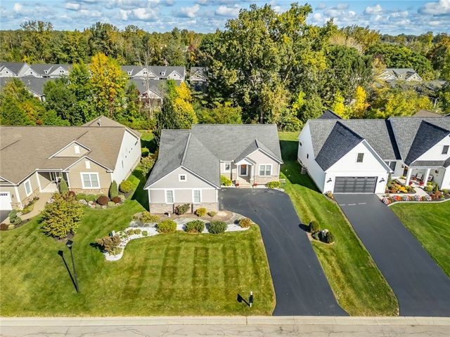 12 Colten Court, Penfield, NY 14580