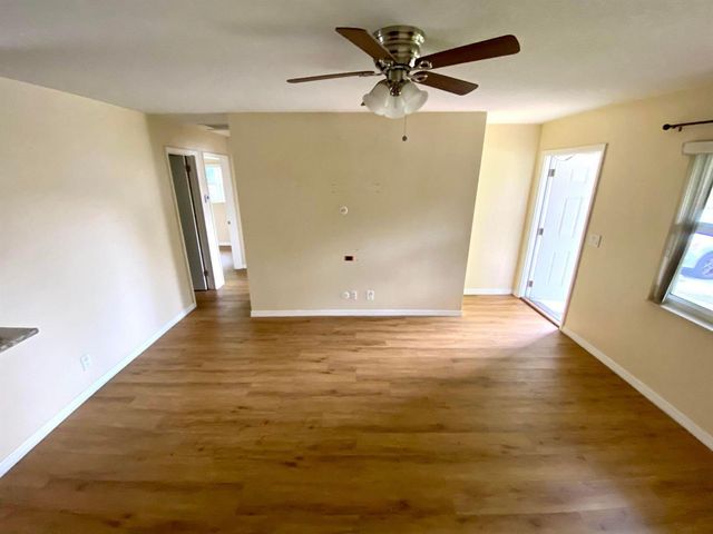 3541 Burma Court 4, Palm Beach Gardens, FL 33403