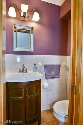 5298 Calla Avenue NW, Champion, OH 44483