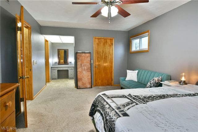 5298 Calla Avenue NW, Champion, OH 44483