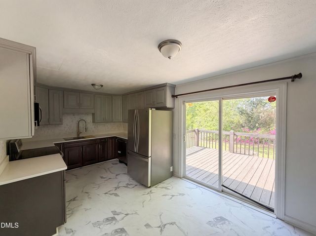 2908 Currituck Drive, Sanford, NC 27332