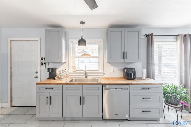 19948 Huntsville Brownsferry Road, Tanner, AL 35671