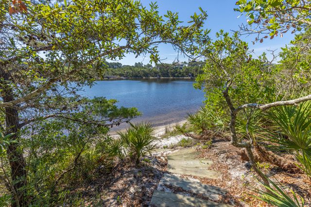 29 Sinclair Lane, Santa Rosa Beach, FL 32459