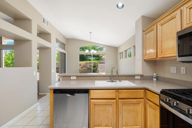 78930 Champagne Lane, Palm Desert, CA 92211