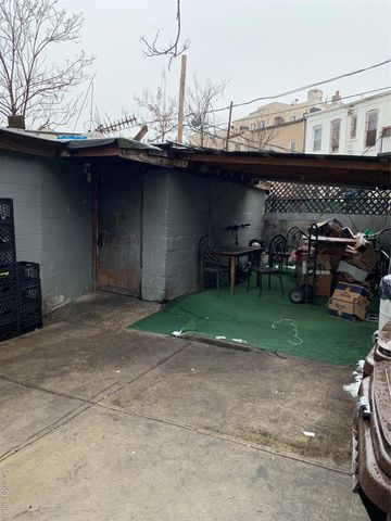 1697 E New York Avenue, Brooklyn, NY 11212