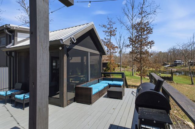 74 Heron Cir, Tracy City, TN 37387