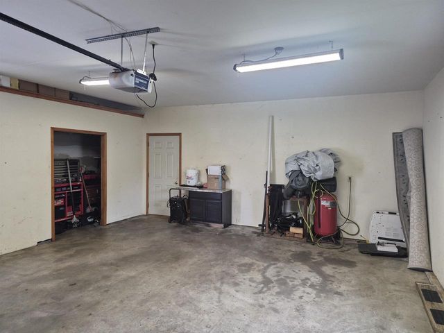2104 Roosevelt Avenue, Beloit, WI 53511