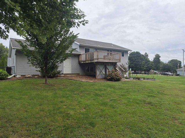 2104 Roosevelt Avenue, Beloit, WI 53511