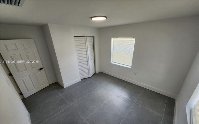 10490 SW 173rd Ter 1, Miami, FL 33157