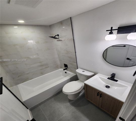 10490 SW 173rd Ter 1, Miami, FL 33157