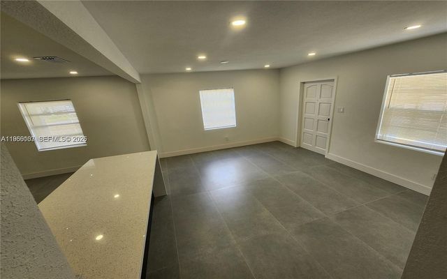 10490 SW 173rd Ter 1, Miami, FL 33157