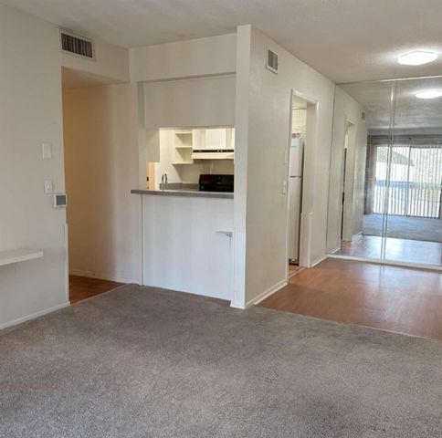 4845 Cedar Springs Road 267, Dallas, TX 75219