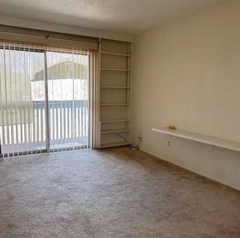 4845 Cedar Springs Road 267, Dallas, TX 75219