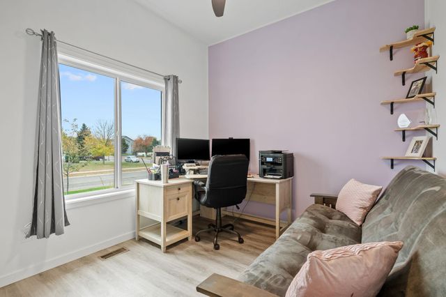 20209 Prairie Drive, Big Lake, MN 55309