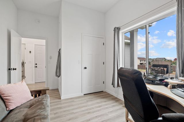 20209 Prairie Drive, Big Lake, MN 55309