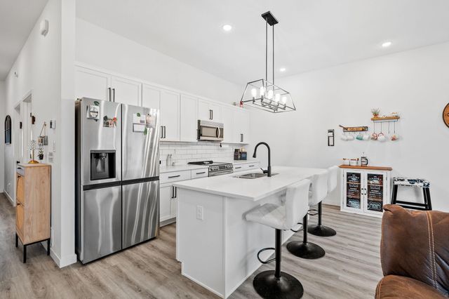 20209 Prairie Drive, Big Lake, MN 55309