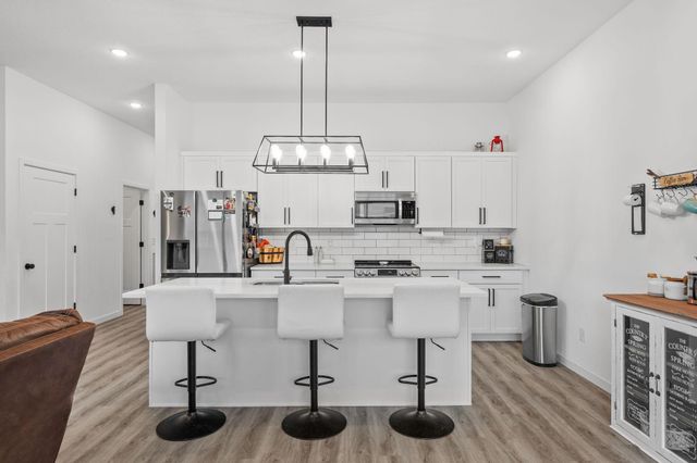 20209 Prairie Drive, Big Lake, MN 55309