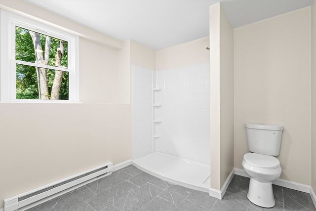 105 Birchwood Dr, Swansea, MA 02777